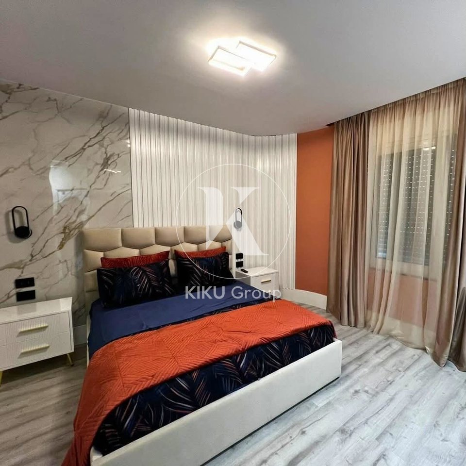 Apartament luksoz 2+1+2 me qira në Bllok