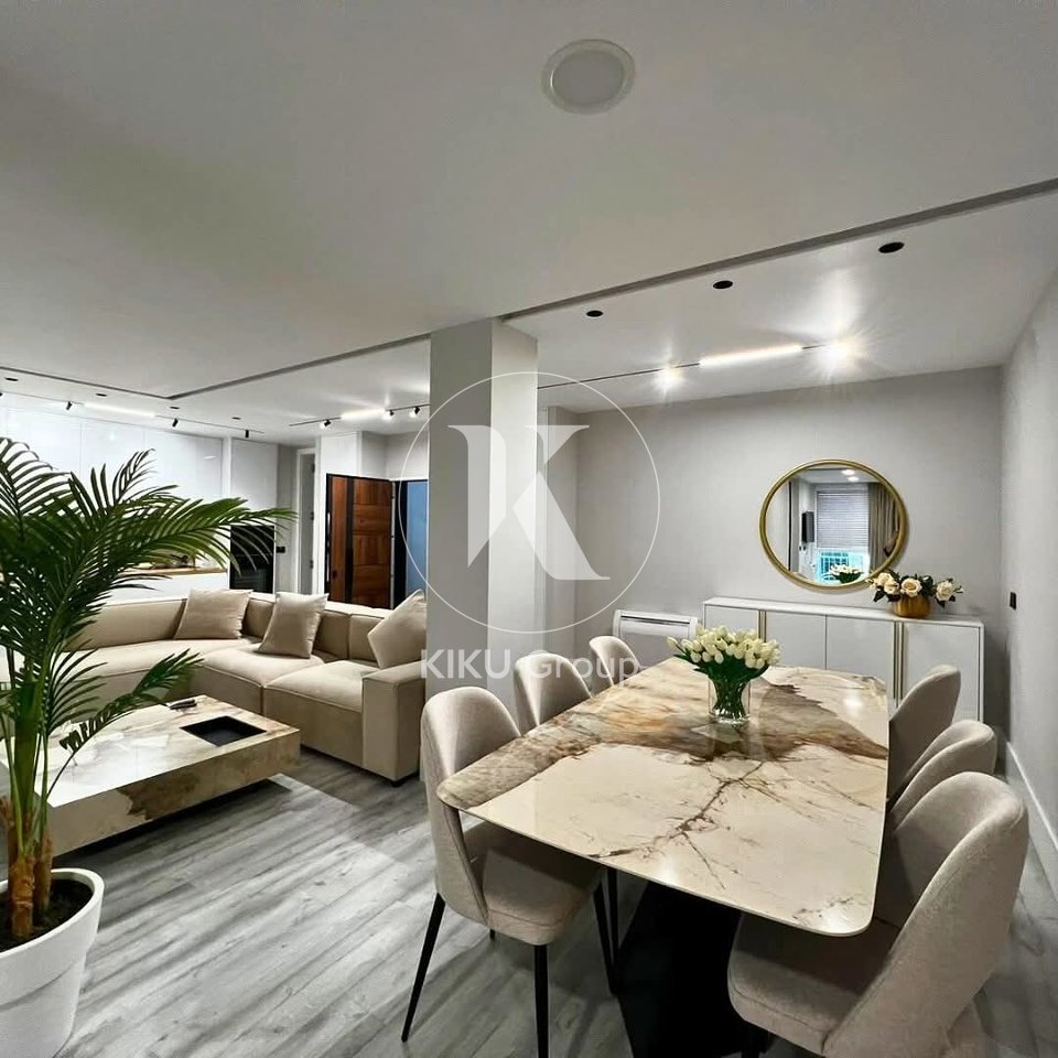 Apartament luksoz 2+1+2 me qira në Bllok