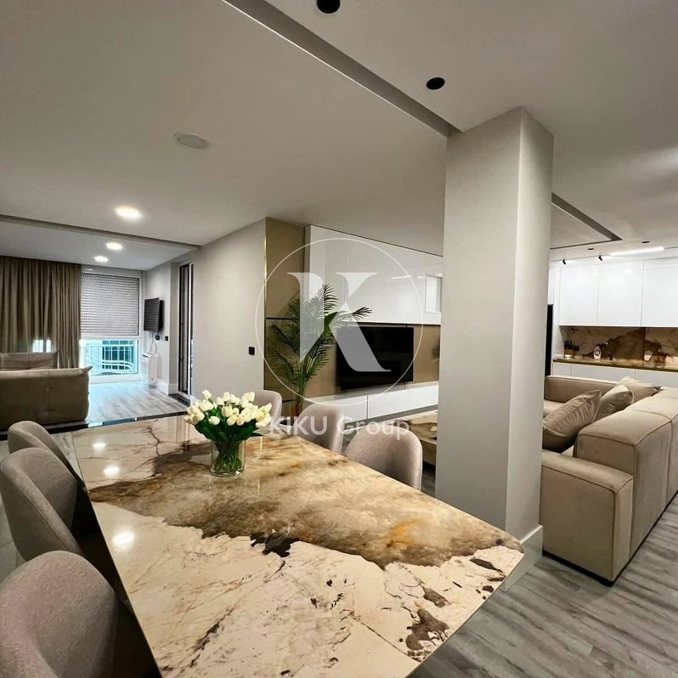 Apartament luksoz 2+1+2 me qira në Bllok