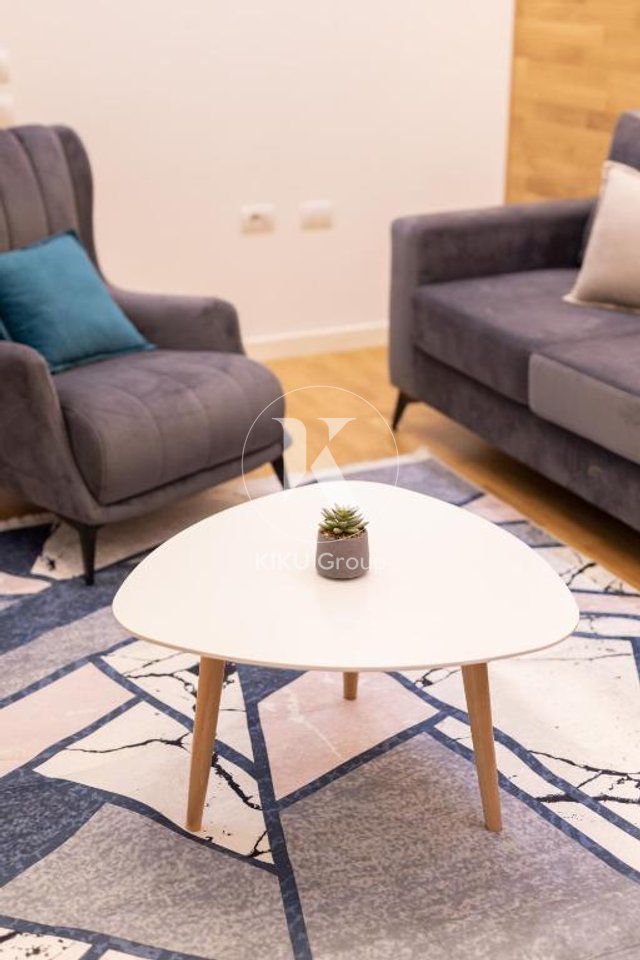 Apartament 2+1+2 per shitje te Zogu i Zi