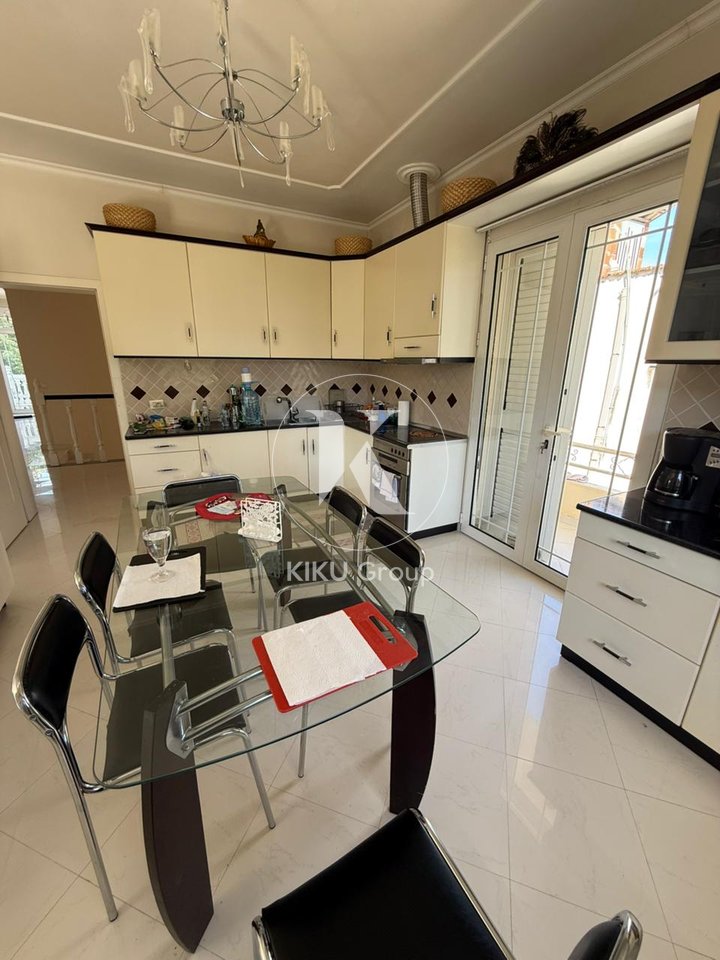 🏡 Villa esclusiva con piscina – Vaqarr
