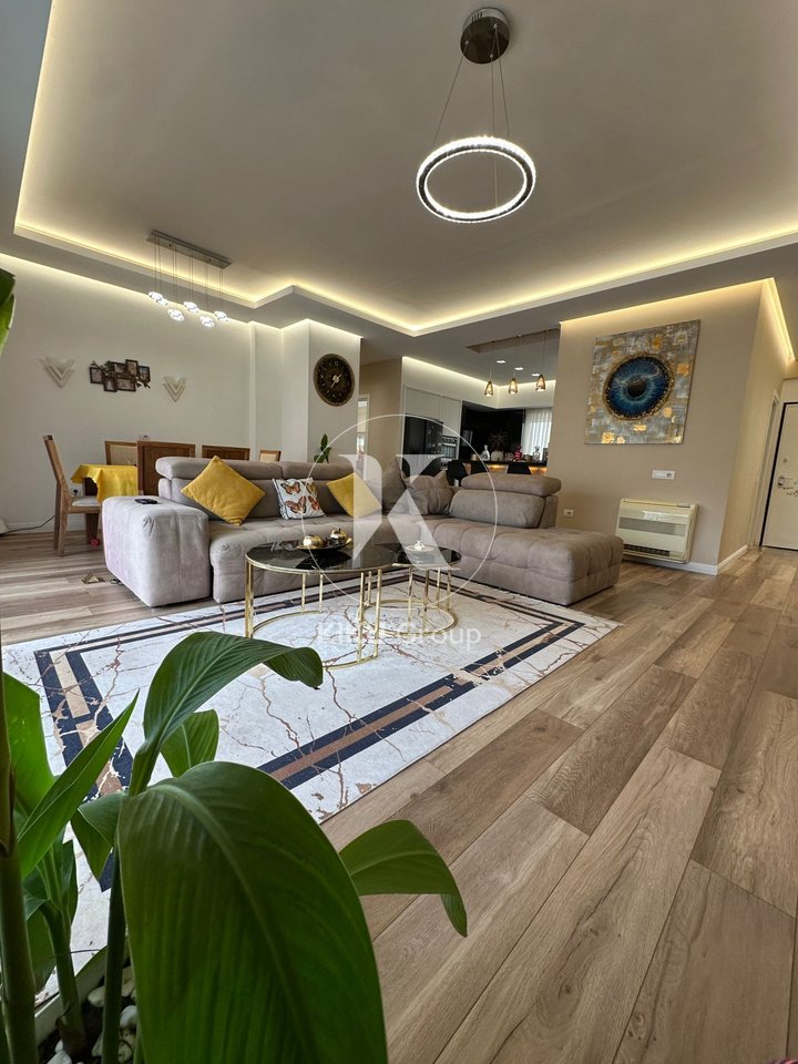 🏡 Super Appartamento 2+1+2 con Veranda in Vendita 🌿