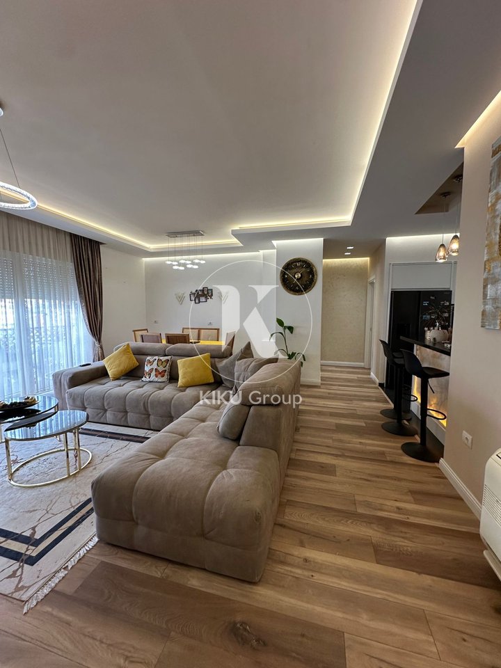 🏡 Super Appartamento 2+1+2 con Veranda in Vendita 🌿