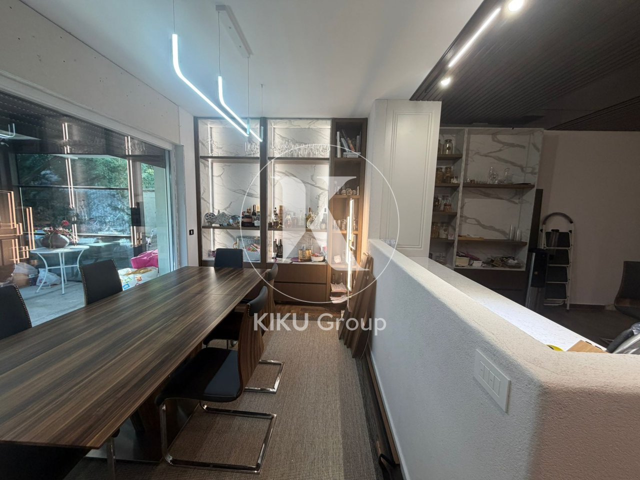 🏡 Two-story villa for rent at Long Hill Residence
