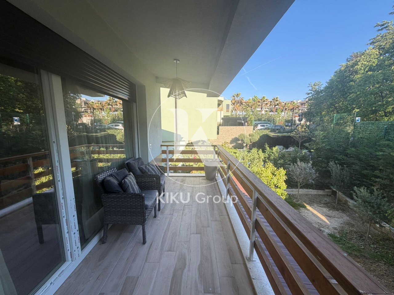 🏡 Two-story villa for rent at Long Hill Residence