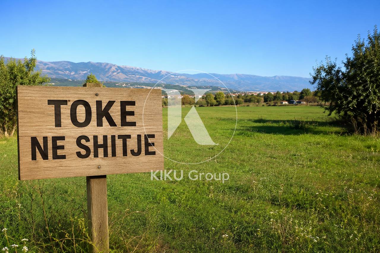 Shitet Tokë 1000 m² në 📍Vaqarr – Mundësi ideale për ndërtim dhe investim