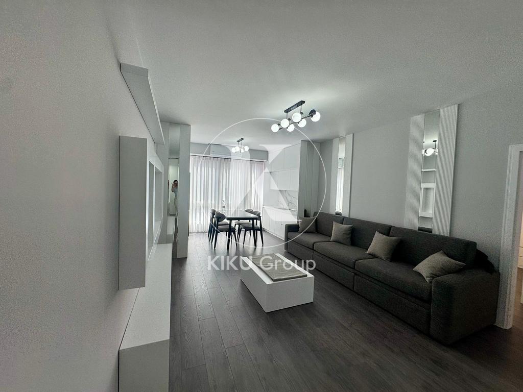 Jepet me qera apartament 2+1 me post parkimi te zona e Stacionit të Trenit
