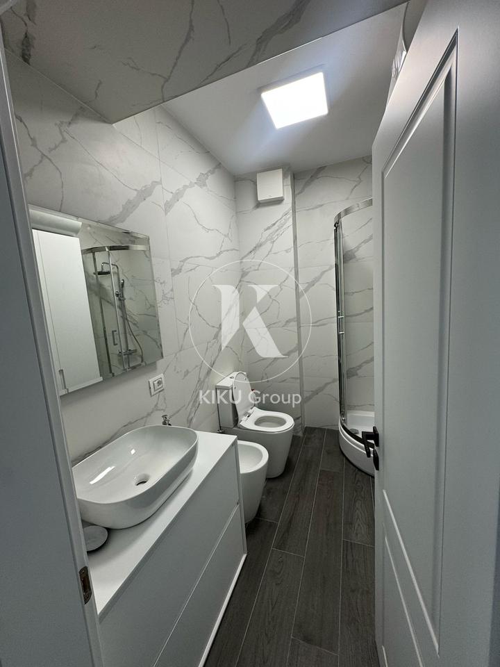 Jepet me qera apartament 2+1 me post parkimi te zona e Stacionit të Trenit