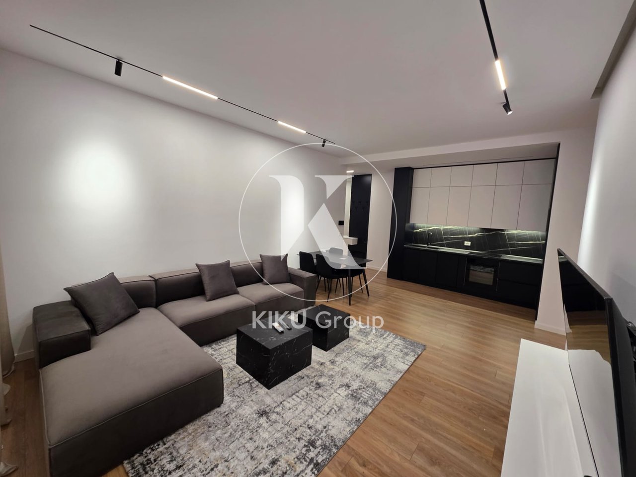 Apartament 1+1 +parkim me qira tek Kompleksi Delijorgji.