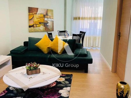 JEPET ME QIRA – APARTAMENT 1+1 | RRUGA E BARRIKADAVE