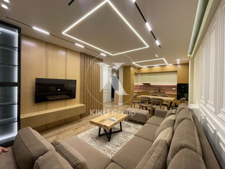 APARTAMENT 2+1+2+ PARKIM ME QERA, LIQENI I THATË