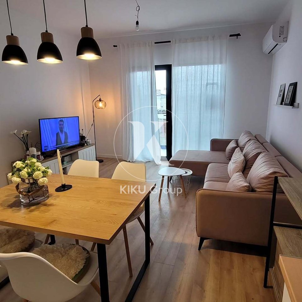 AFFITTASI – APPARTAMENTO 1+1, SCUOLA DI BALLO
