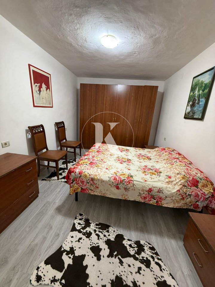 JEPET ME QIRA – APARTAMENT 1+1, RRUGA E KOSOVARËVE