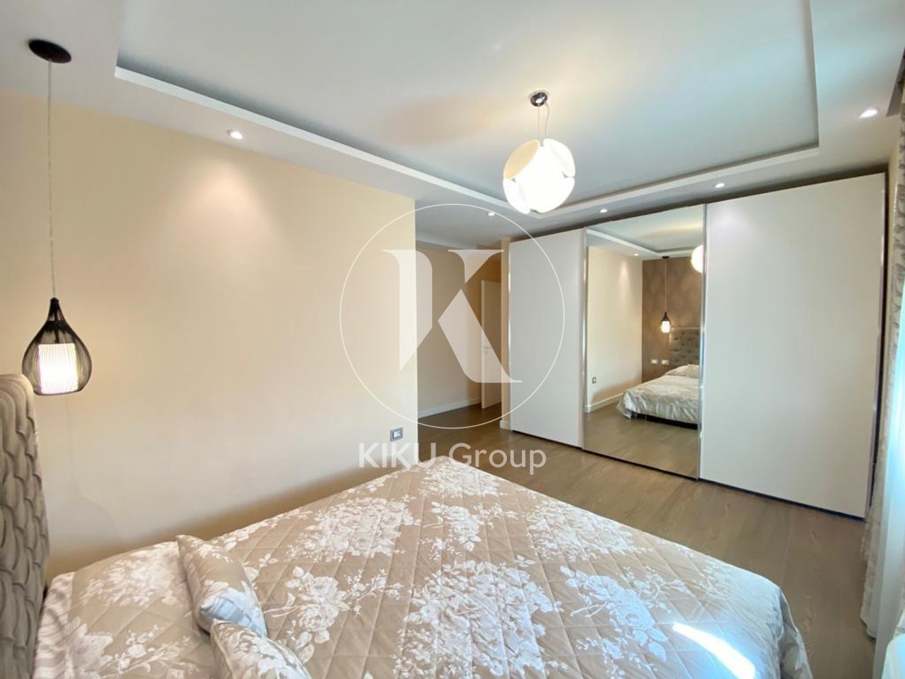Apartament 3+1+2+POST PARKIMI me Verandë me Qira – Liqeni i Thatë