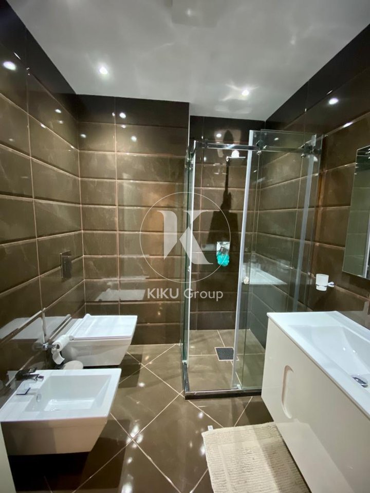 Apartament 3+1+2+POST PARKIMI me Verandë me Qira – Liqeni i Thatë