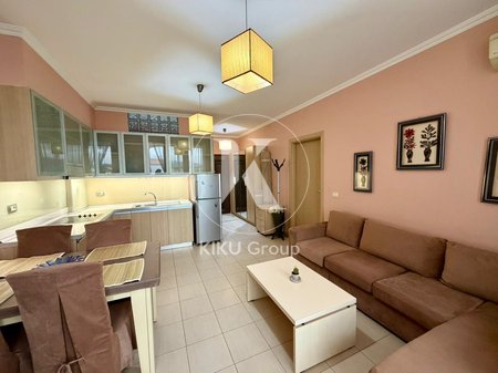 Apartament 1+1+Post Parkimi me Qira në Rrugën Peti