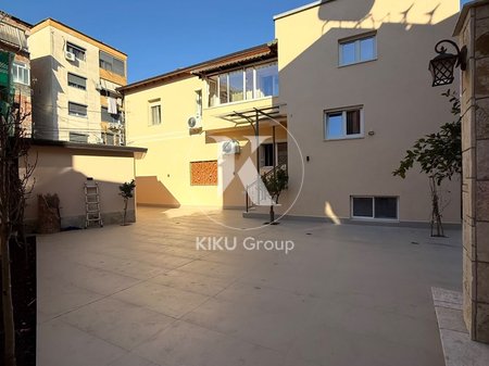 JEPET ME QIRA – VILË PËR ZYRA / KLINIKË