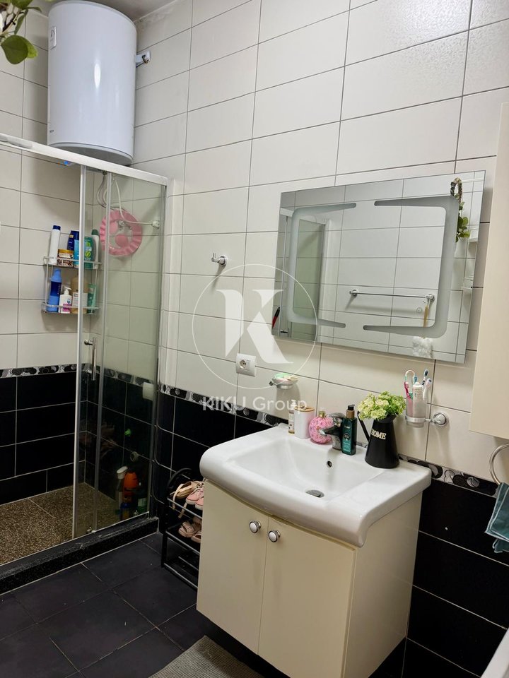 Apartament 2+1+2 me Post Parkimi me Qira në Yzberisht