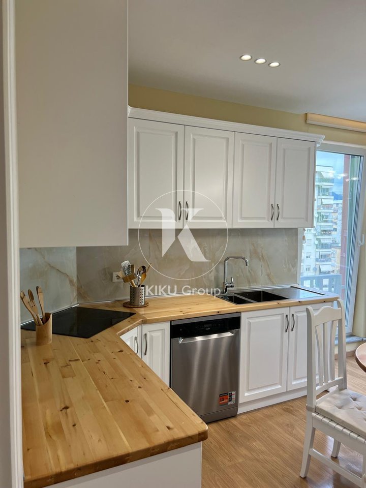 Apartment 2+1+2 for Rent in Bllok