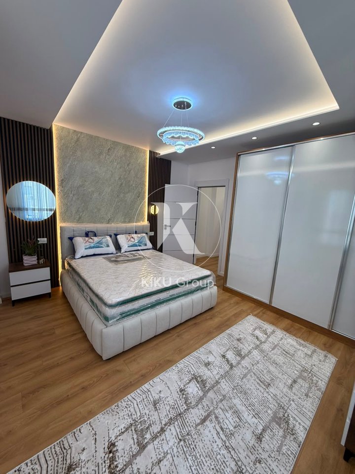 Shitet apartament 2+1+2 te Pallati me Shigjeta.