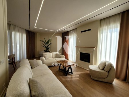 JEPET ME QIRA VILË 2-KATËSHE – LIQENI I THATË