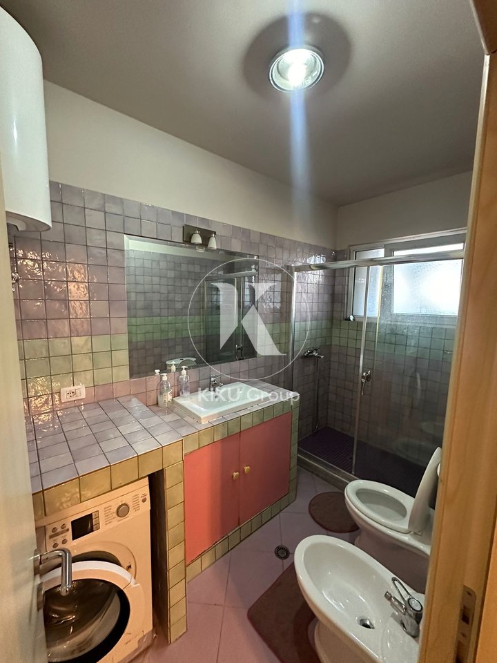 VILË PREMIUM ME QIRA – PRANË TEG
