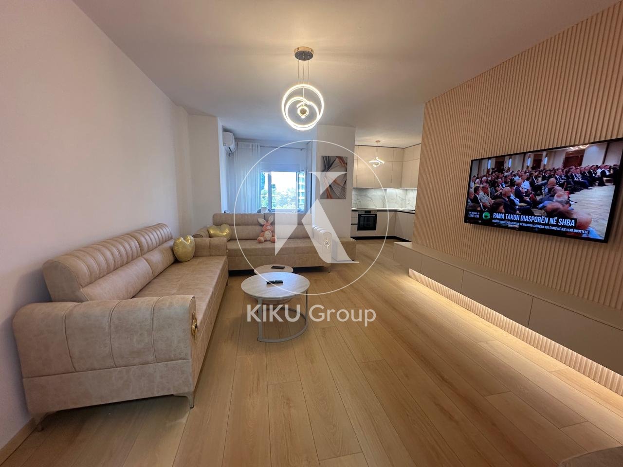 Apartament me Qera prane Kryqezimit te Rruges se Elbasanit