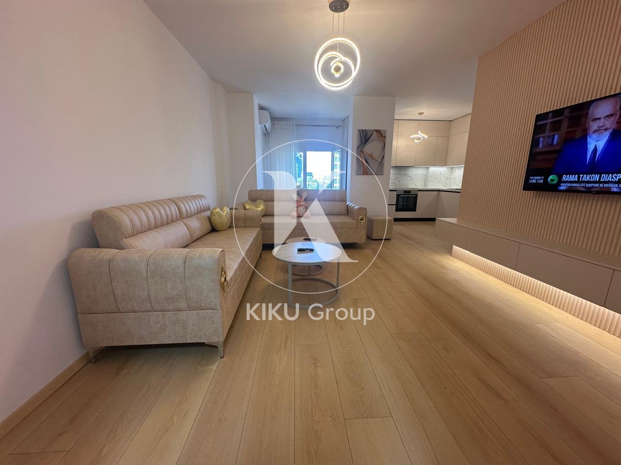 Apartament me Qera prane Kryqezimit te Rruges se Elbasanit