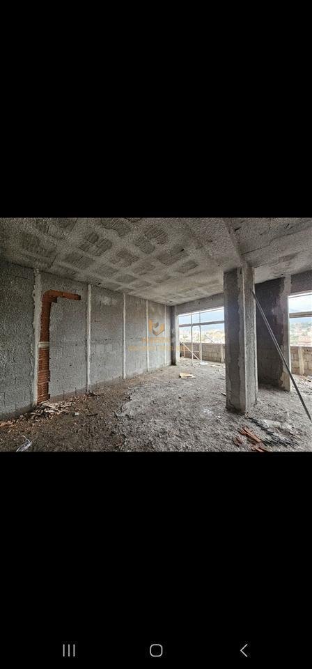 Appartamento 1+1 in Vendita a Ali Demi, Tirana - 145000€ | 98 m²