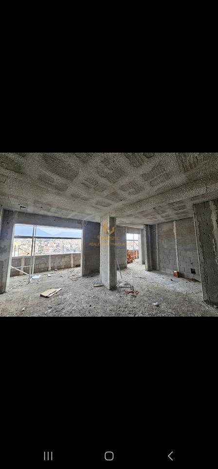 Appartamento 1+1 in Vendita a Ali Demi, Tirana - 145000€ | 98 m²