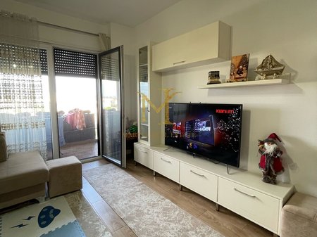 Shitet Super Apartament te Stadiumi – Durrës