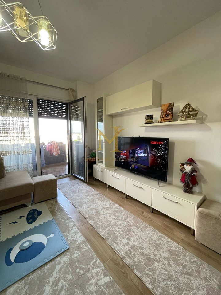 Shitet Super Apartament te Stadiumi – Durrës