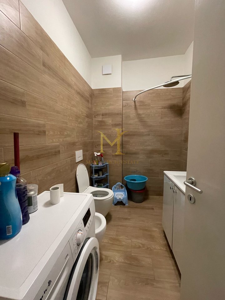 Shitet Super Apartament te Stadiumi – Durrës