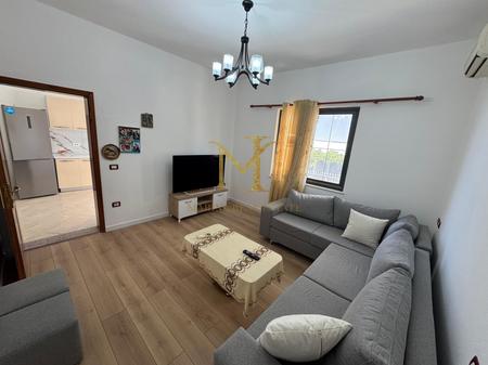 APARTAMENT 1+1 ME QERA KATI 2 ,NE ARAPAJ  SHTEPI PRIVATE