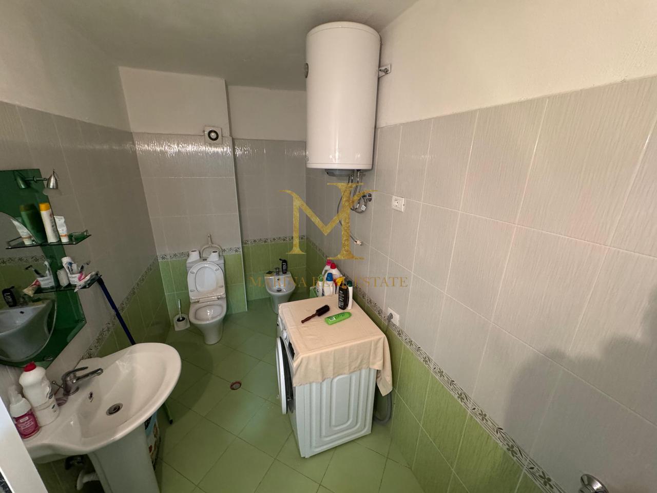 VENDESI APPARTAMENTO 2+1 +2 SPIAGGIA COMPLESSO EKA