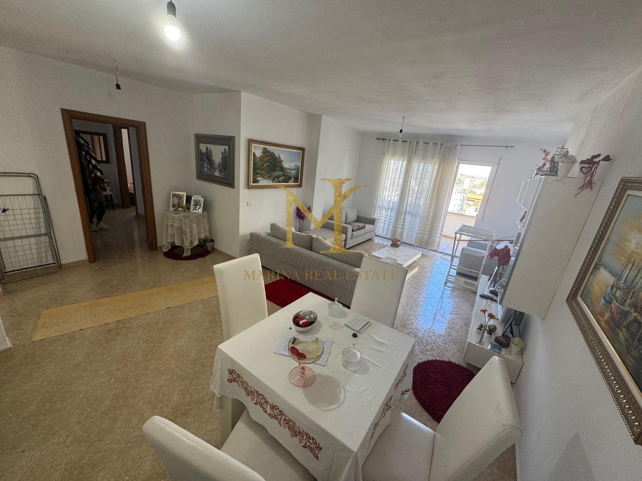 VENDESI APPARTAMENTO 2+1 +2 SPIAGGIA COMPLESSO EKA