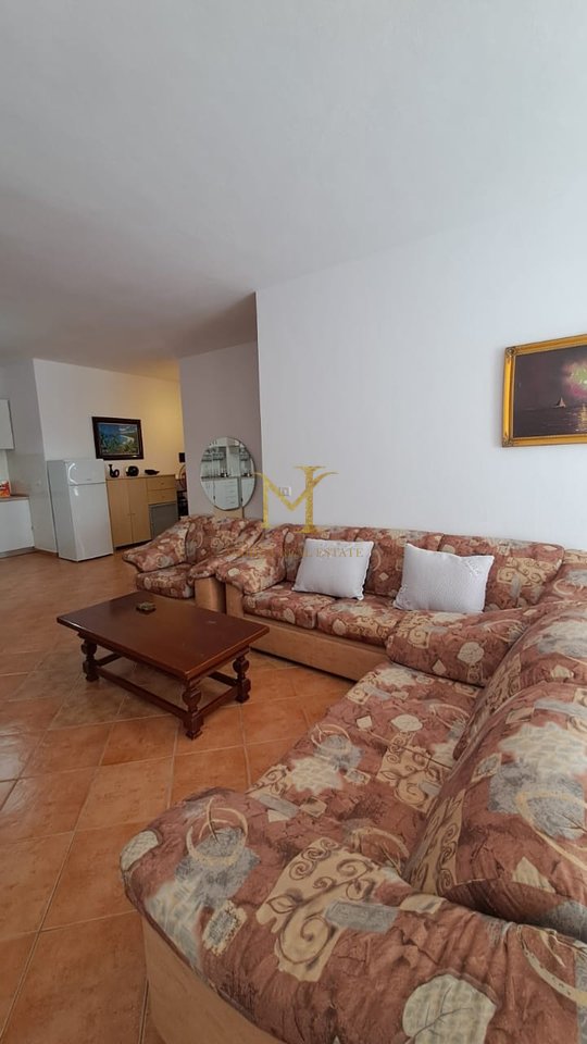 JEPET ME QERA Apartament 2+1ne Plazh Hekurudha – Durrës