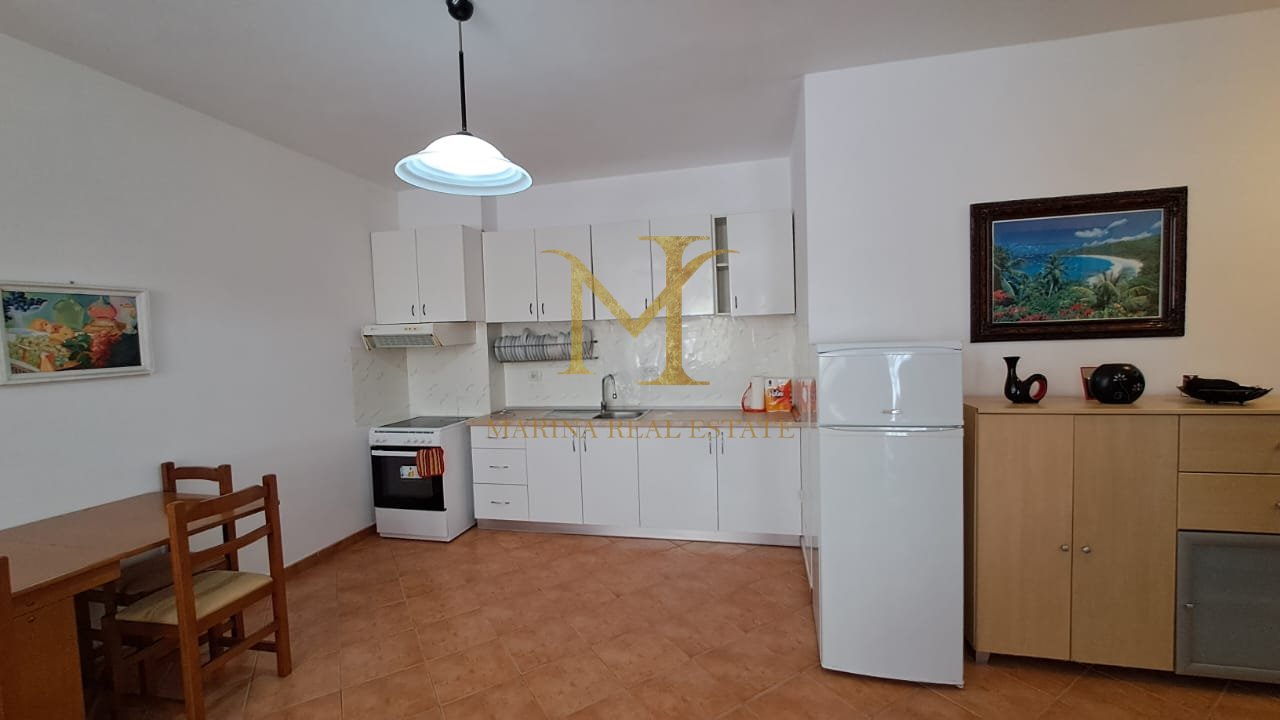 JEPET ME QERA Apartament 2+1ne Plazh Hekurudha – Durrës