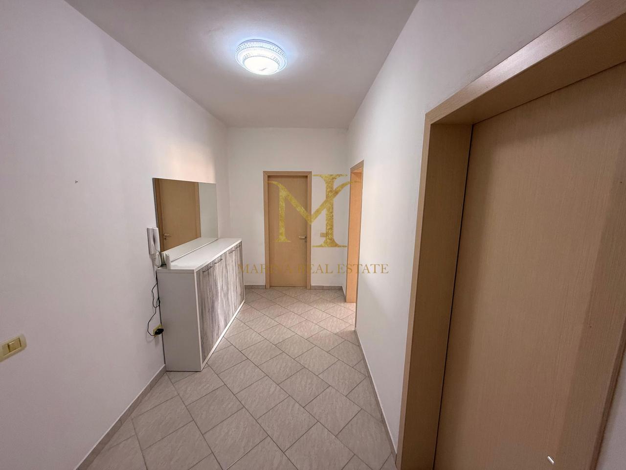 FOR RENT 1+1 APARTMENT, NEAR HOTEL ROYAL!!