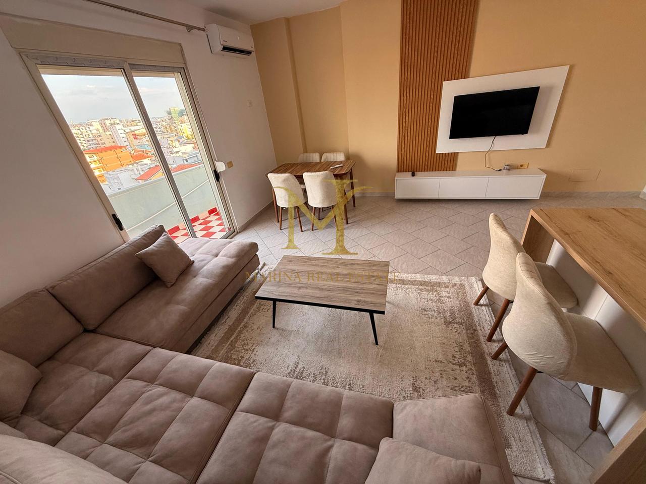 FOR RENT 1+1 APARTMENT, NEAR HOTEL ROYAL!!