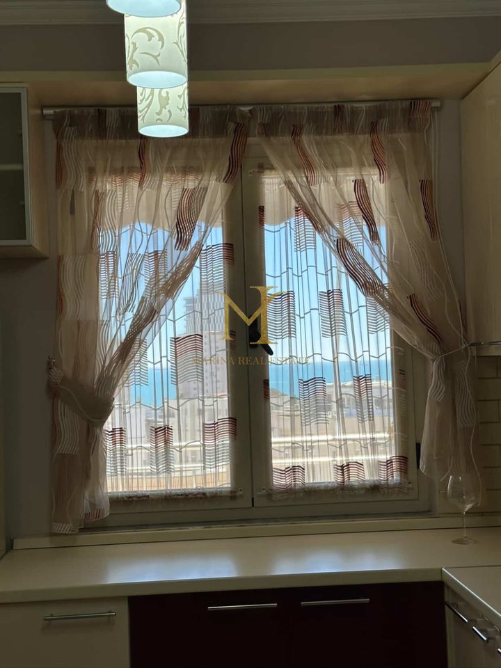 Qira apartamenti 2+1, Durrës, Qendra e Qytetit