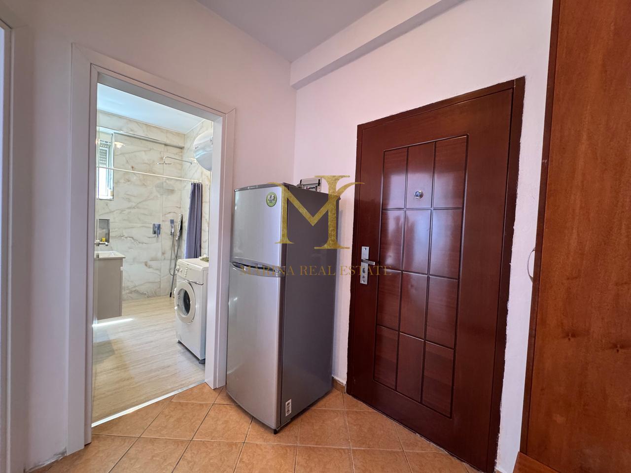 Jepet me Qera Apartament 1+1 Golem