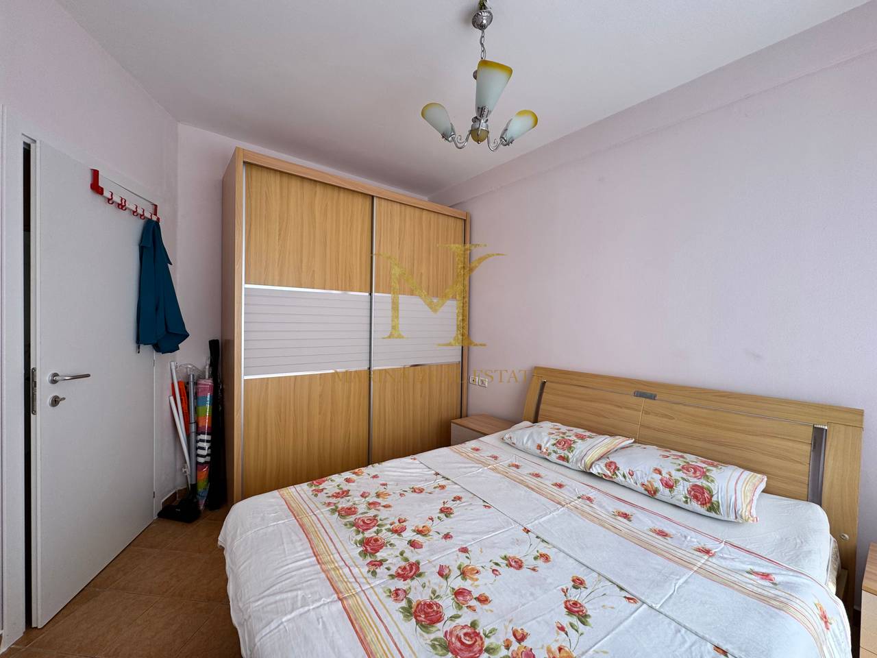 Jepet me Qera Apartament 1+1 Golem