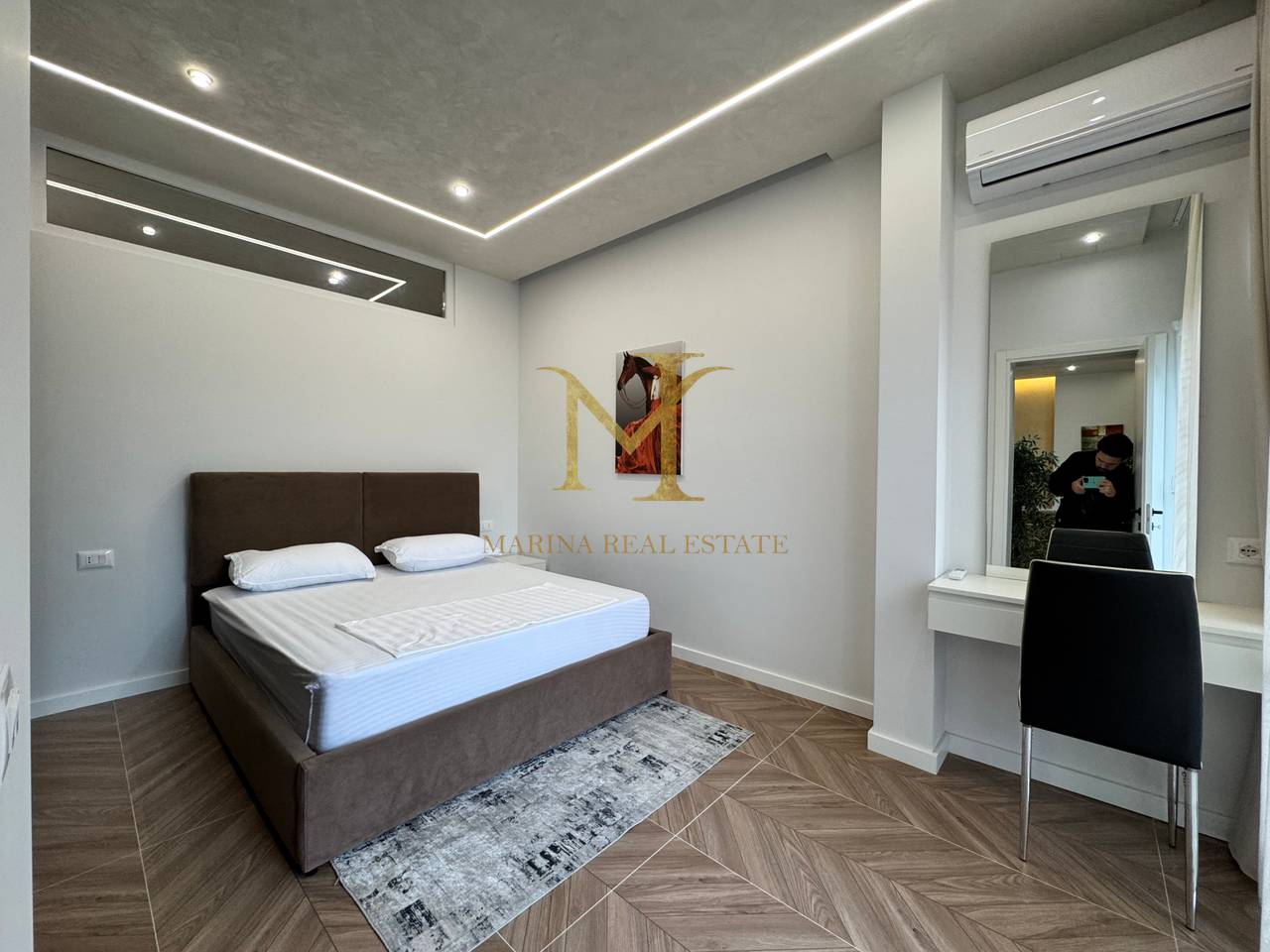 Qera apartament ne Durres, Vollga. 2+1 (shtepi tek 27 katshi)