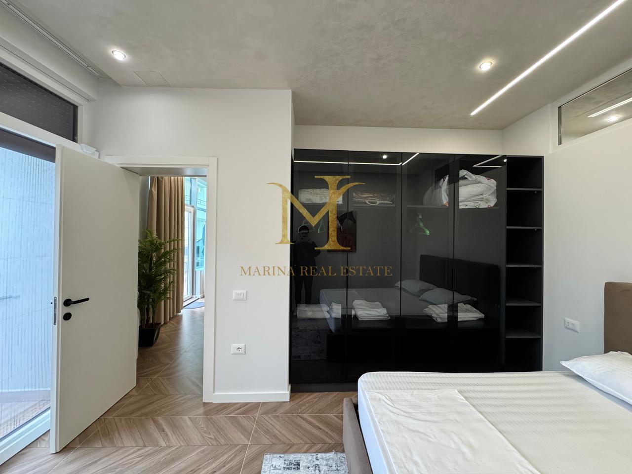 Qera apartament ne Durres, Vollga. 2+1 (shtepi tek 27 katshi)