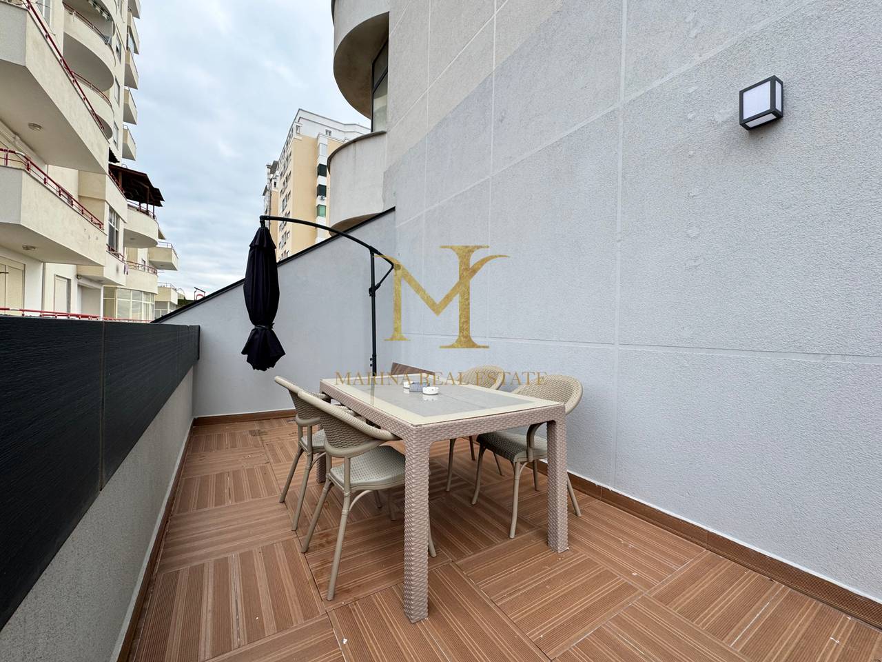 Qera apartament ne Durres, Vollga. 2+1 (shtepi tek 27 katshi)