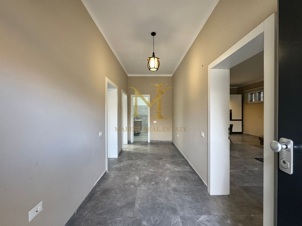 !!!!!SHITET VILA 2-KATESHE TE CEZMA E FERRES!!!!!