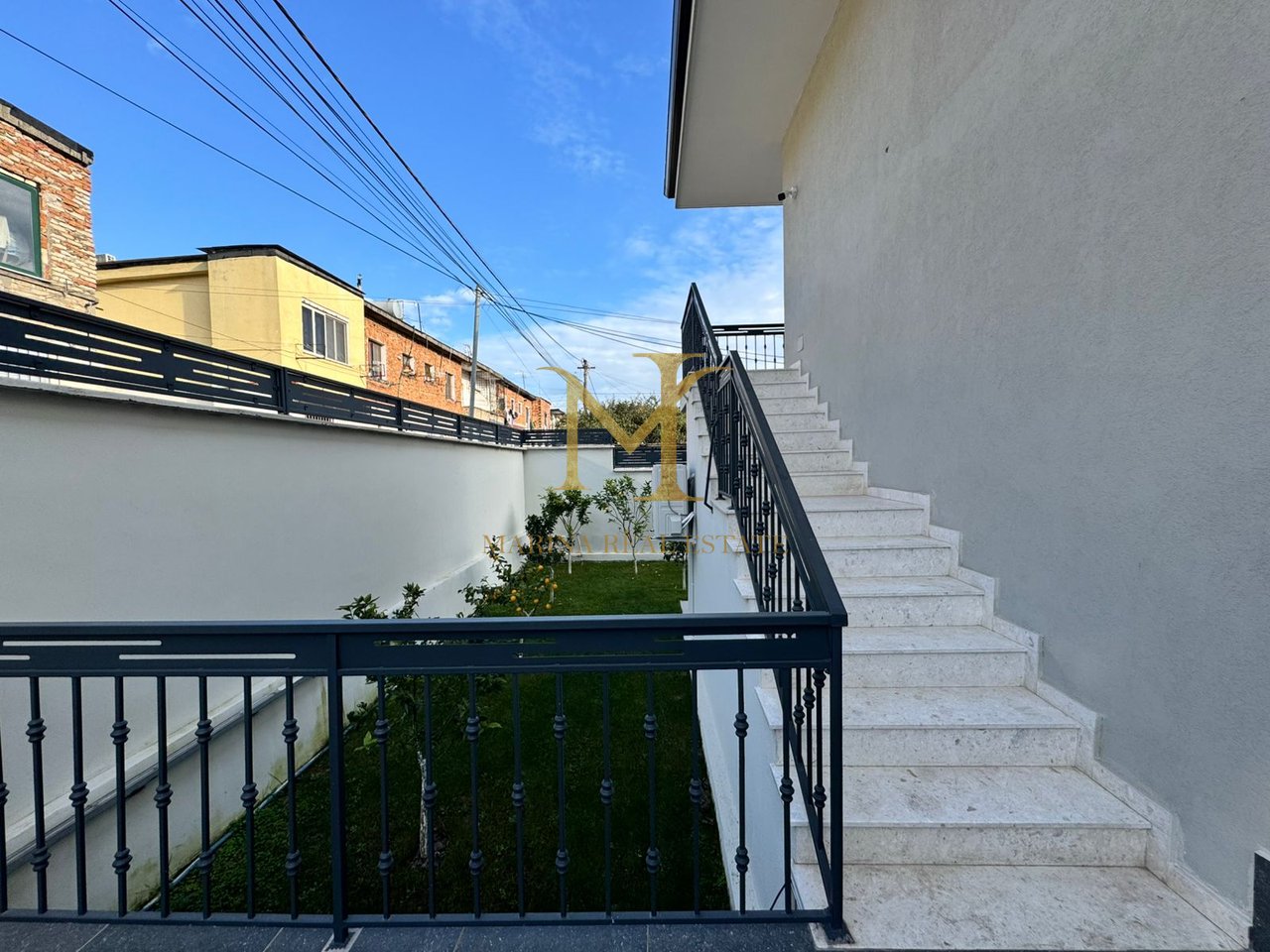 !!!!!SHITET VILA 2-KATESHE TE CEZMA E FERRES!!!!!