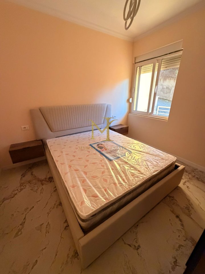 OFROHET PER SHITJE APARTAMENT 1+1 , NE SHKEMBIN E KAVAJES !