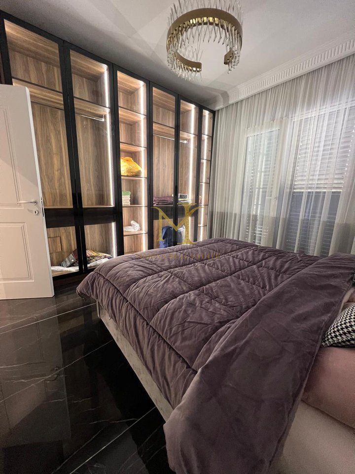 AFFITTASI APPARTAMENTO 2+1 A PLAZH DURRËS!!